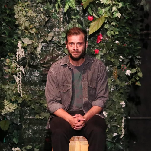 Ορέστης Τζιόβας | "Έχω πέσει θύμα bullying από πολύ μικρός στο σχολείο…"