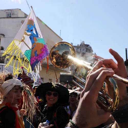 Οι... παρενέργειες του καρναβαλιού στην Πάτρα: 600 άτομα κατέληξαν στο νοσοκομείο