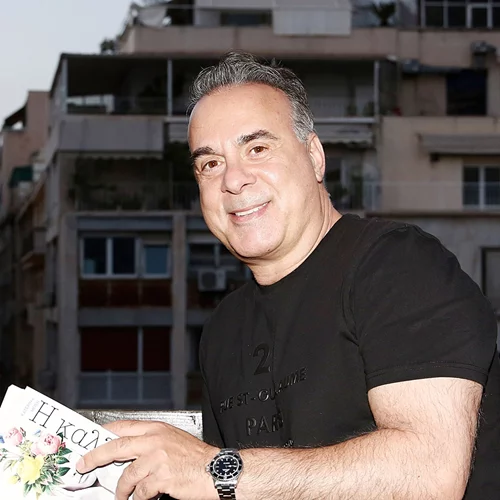 Φώτης Σεργουλόπουλος | "Οι άνθρωποι που αγαπάμε το ίδιο φύλο δεν εκφραζόμαστε δημοσίως γιατί μας έχει απαγορευτεί"