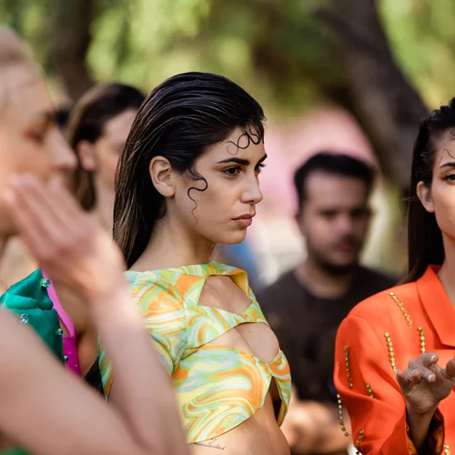 Εντυπωσιακές επιδείξεις μόδας και αγαπημένα fashion brands στην 2η μέρα της AXDW