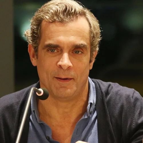 Κωνσταντίνος Μαρκουλάκης | Η σπάνια αναφορά στον 18χρονο γιο του