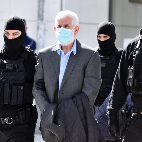 Γνωστή ηθοποιός προκαλεί με τη δήλωσή της | "Του Πέτρου Φιλιππίδη του αρέσουν οι γυναίκες. Δεν είναι κακό"