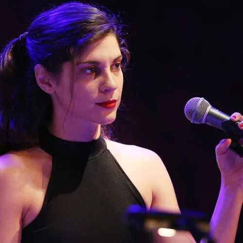 Ηρώ Μπέζου | "Προτάσεις όχι, δεν έχω. Δεν με παρακαλάει και κανείς για να κάνω τηλεόραση"