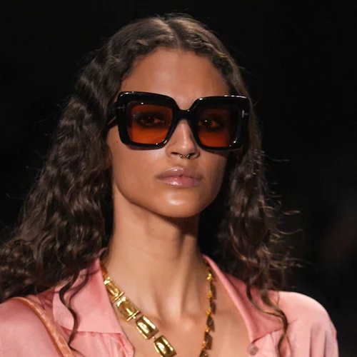 Vanilla girl mani | Αυτό είναι τo πιο chic μανικιούρ του φθινοπώρου με τα εκατομμύρια views στο TikTok