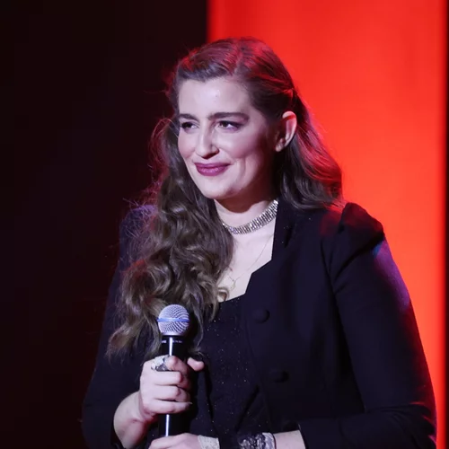 Η Μαρία Κίτσου είναι fan της Άννας Βίσση | Η υπέροχη φωτογραφία τους μέσα από το καμαρίνι της τραγουδίστριας