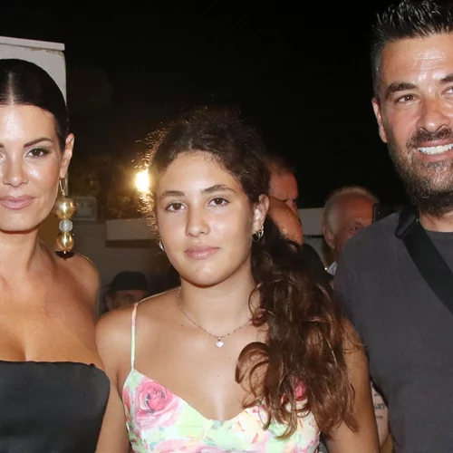 Ισμήνη Αϊβάζη | Χορεύει στο Tik Tok μαζί με τη μητέρα της, Μαρία Κορινθίου, στον πιο viral ήχο της πλατφόρμας