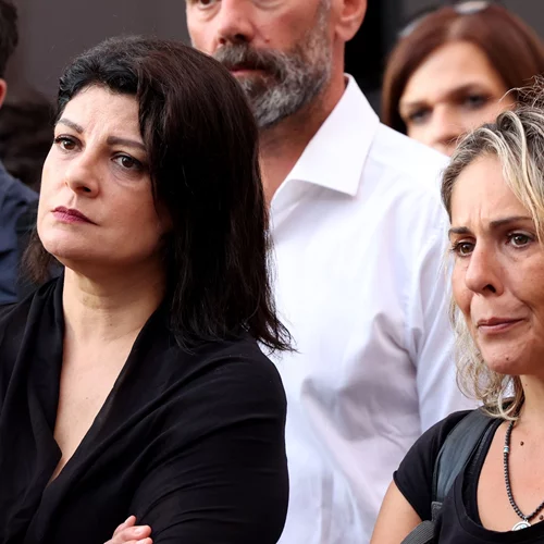 Δεν φαντάζεστε ποια ειναι η ηθοποιός στο πλευρό της Τάνιας Τρύπη | Πρωταγωνίστησε σε μία από τις πιο δημοφιλείς ελληνικές σειρές