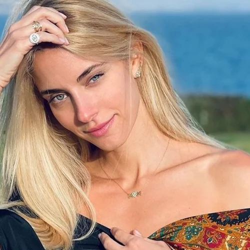 Δούκισσα Νομικού | Η κόρη της έγινε 4 ετών - Η πρώτη τους φωτογραφία μέσα από το μαιευτήριο και το θεματικό πάρτι γενεθλίων