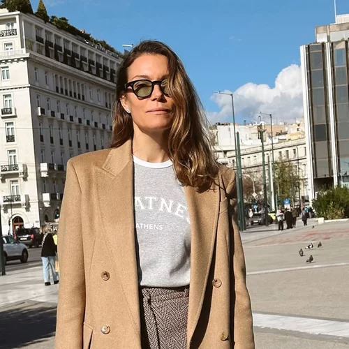 Η Βίκυ Καγιά φόρεσε το πιο δημοφιλές animal print του φθινοπώρου και δεν είναι το leopard