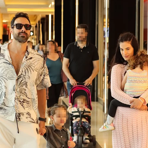 Σάκης Τανιμανίδης – Γιώργος Μαυρίδης | Τρυφερά παιχνίδια και παραμύθια με τις μικρές Αριάνα και Φιλίππα