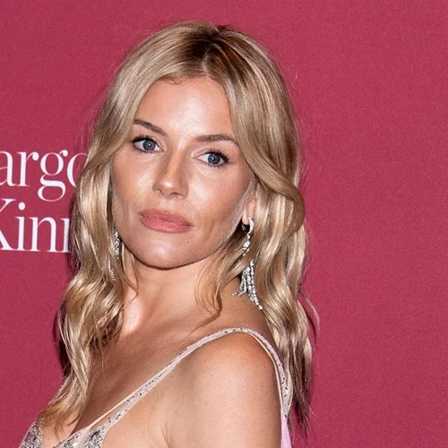 Το γρήγορο hack που χρησιμοποιούν οι stars για να "ξεκουράσουν" την επιδερμίδα τους