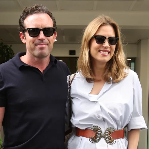 Βίκυ Καγιά | Το νυφικό φόρεμά της 9 χρόνια μετά εξακολουθεί να είναι ο ορισμός της απροσποίητης κομψότητας