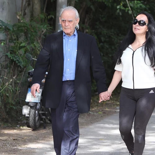 Πέθανε ο Άκης Τσοχατζόπουλος - Νοσηλευόταν σε κλινική, έπαθε ανακοπή