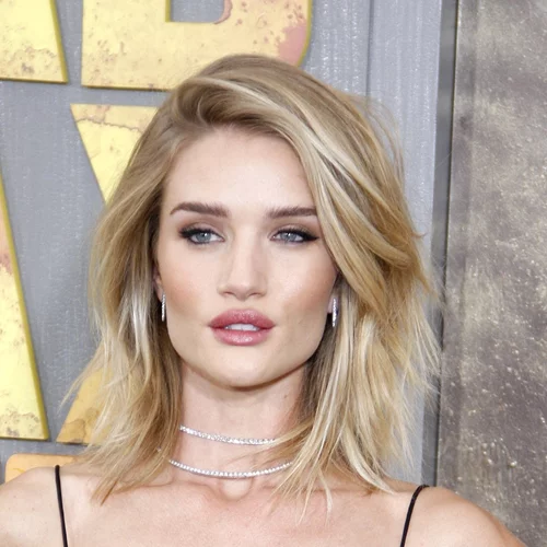 Το "lip filler" hack για πιο σαρκώδη χείλη που δεν πρέπει να δοκιμάσεις ποτέ