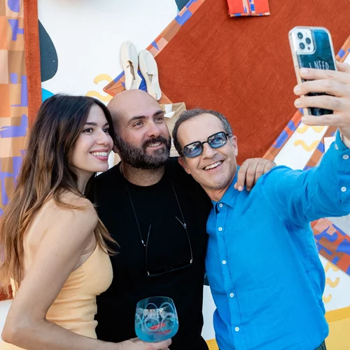 Το brand "Sun of A Beach" παρουσίασε τη συλλογή "August" για το Καλοκαίρι 2023 με ένα super καλοκαιρινό πάρτυ στο κέντρο της Αθήνας