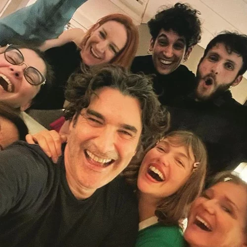 "Για να ετοιμαζόμαστε σιγά σιγά…" | Ο Γιώργος Μπένος προετοιμάζει τους θαυμαστές του "Maestro" για τη δεύτερη σεζόν