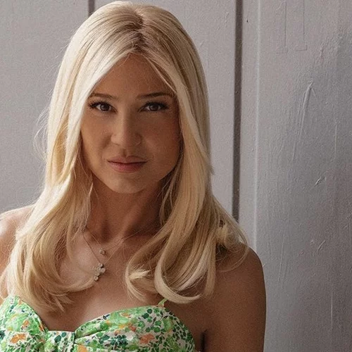 Η Φαίη Σκορδά μετακομίζει | Οι πρώτες φωτογραφίες από το νέο σπίτι