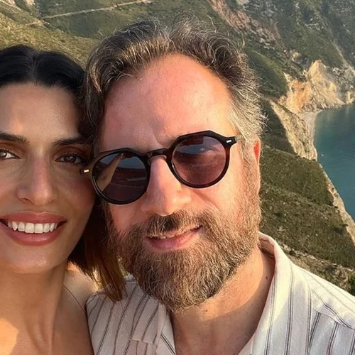 Επέτειος γάμου για την Τόνια Σωτηροπούλου και τον Κωστή Μαραβέγια | Η γλυκιά και αδημοσίευτη φωτογραφία