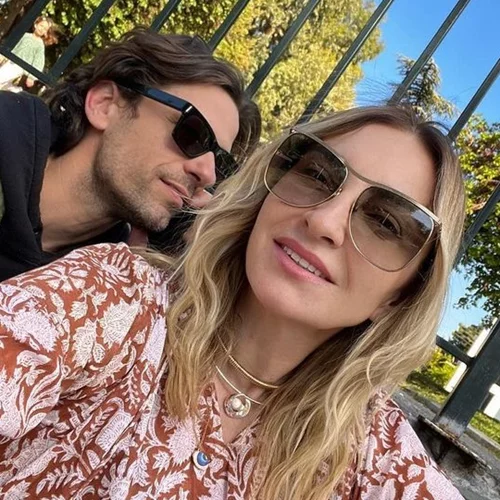 Ειρήνη Χρυσή Τότσικα | Η νέα φωτογραφία της κατάξανθης κόρης της Ρούλας Ρέβη και του Αποστόλη Τότσικα