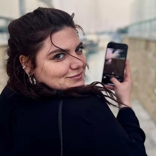 Δανάη Μπάρκα | "Είχα κλονιστεί πάρα πολύ, έλεγα αν όντως υπάρχει μια υπερδύναμη που εμείς τον βαφτίζουμε Θεό, γιατί μου τον πήρε;"