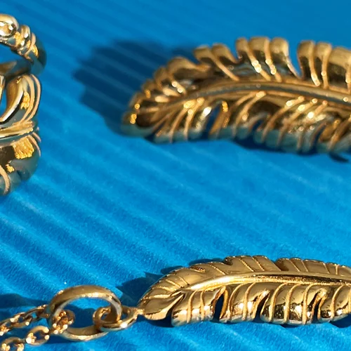 Δύο νέες capsule συλλογές με έναυσμα την εμβληματική επέτειο των 200 ετών από την Ελληνική Επανάσταση