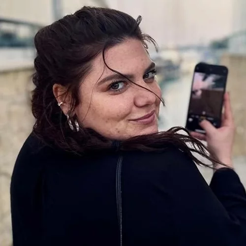 "Έχω έναν κόμπο στο στομάχι και δάκρυα να τρέχουν ανεξέλεγκτα…" | "Ραγίζει" καρδιές η ανάρτηση της Δανάης Μπάρκα