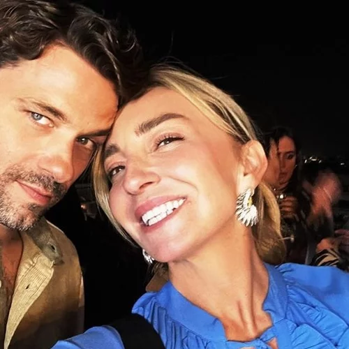 Η Ρούλα Ρέβη για τους τσακωμούς με τον Αποστόλη Τότσικα | "Είναι το μόνο μας "αγκάθι" στη σχέση αυτή..."