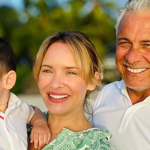 Ο Χάρης Χριστόπουλος για τον ερχομό του δεύτερου παιδιού του | "Προσευχηθήκαμε πολύ"