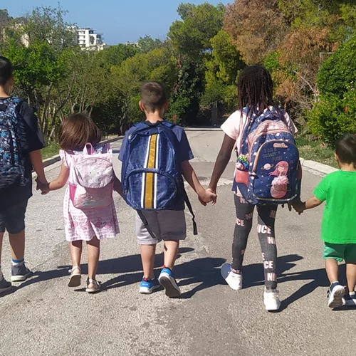 Στήριξη με σχολικά είδη στα παιδιά που έχουν ανάγκη