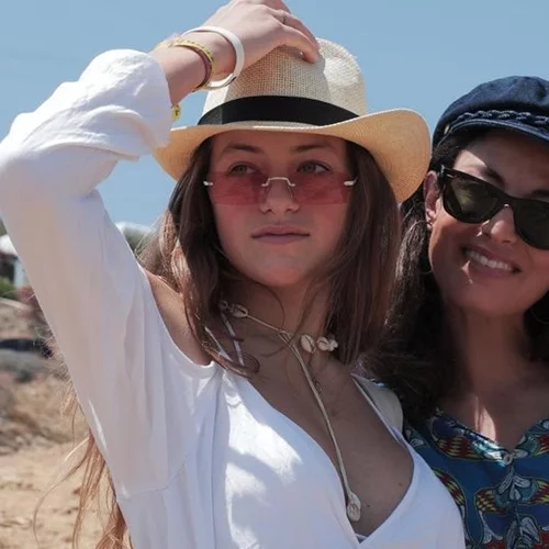 Η Δωροθέα Μερκούρη ευχήθηκε στη Γαία και έφερε λίγο νωρίτερα το καλοκαίρι