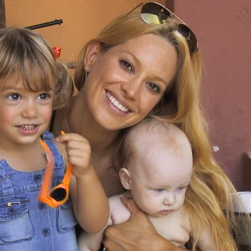 Cynthia και Teresa Humbert | Οι κόρες της Αννίτας Ναθαναήλ είναι ψηλές, κούκλες αλλά τόσο διαφορετικές