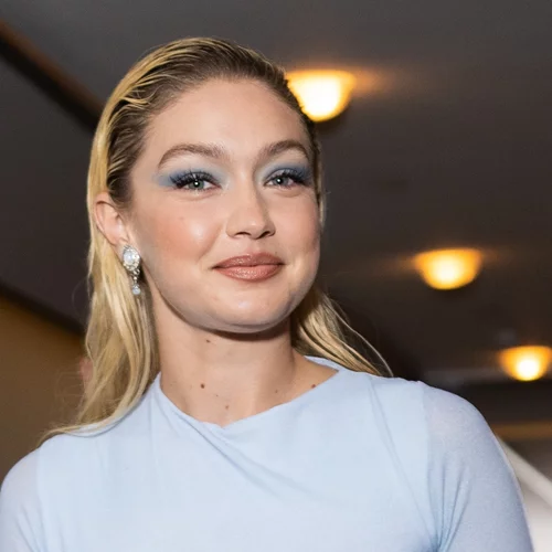 Ο Δημήτρης Γιαννέτος έκανε το πιο cool, καλοκαιρινό χτένισμα στη Gigi Hadid