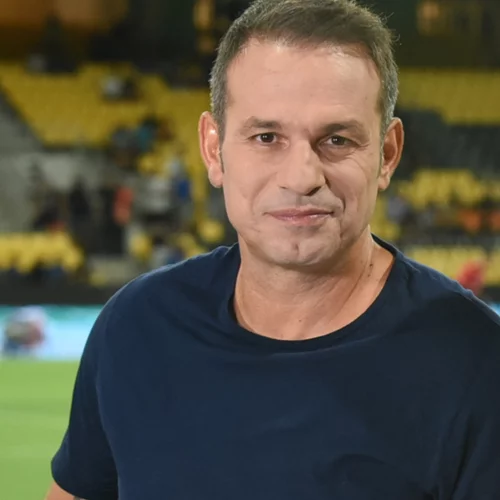 Ντέμης Νικολαΐδης & Αλεξάνδρα Νικολαΐδου full in love στις διακοπές τους