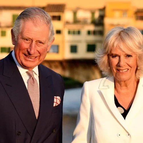 Η αλλαγή στην εμφάνιση της Καμίλα μετά την ανακήρυξή της σε queen consort