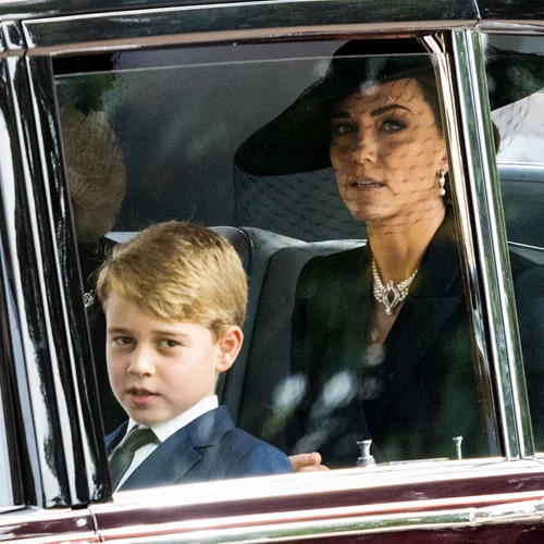 Πρίγκιπας George | "Ο μπαμπάς μου θα γίνει βασιλιάς γι' αυτό προσέξτε" είπε στους συμμαθητές του