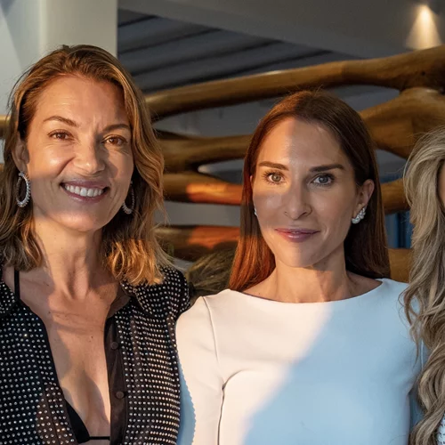 Το λαμπερό opening party για τη δημιουργική συνάντηση των ελληνικών brands Danelian - Marianna Lemos - Kalopsia στο Belvedere Hotel Mykonos και οι κομψοί καλεσμένοι που βρέθηκαν εκεί