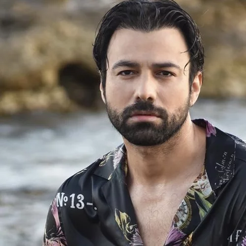 Ανδρέας Γεωργίου | "Έχω σκεφτεί ότι μπορεί τελικά να κάνω παιδιά με μια φίλη μου…"