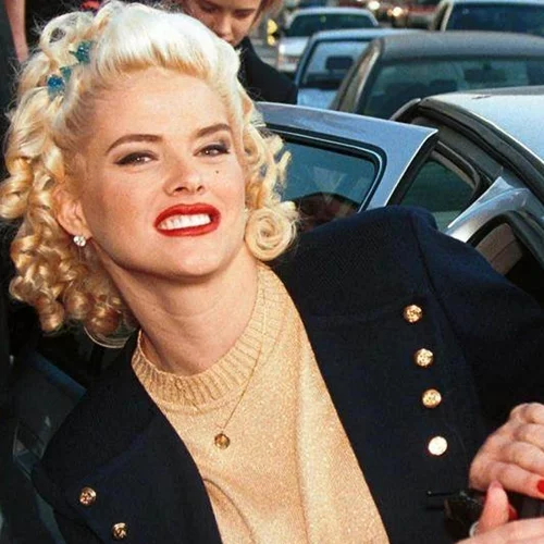 Anna Nicole Smith | Δείτε πώς είναι σήμερα η 16χρονη κορη της, Dannielynn Birkhead