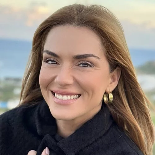 Βάσω Λασκαράκη | Ο εντυπωσιακός κήπος της στην Κρήτη είναι βγαλμένος από παραμύθι