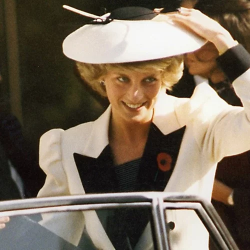 "Πίσω από τις κάμερες την φώναζε κυρία" | Οι ισχυρισμοί ότι η σχέση της πριγκίπισσας Diana και του Dodi Al-Fayed ήταν ψεύτικη