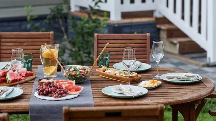 Summer Home | Τα must κομμάτια από τη Zara Home για να οργανώσεις τα καλοκαιρινά τραπέζια στο σπίτι σου
