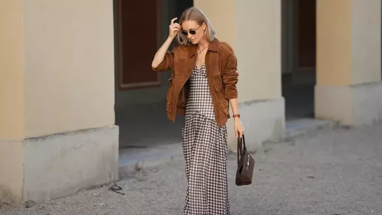 Το Zara φόρεμα που θα φέρει την άνοιξη στο προσωπικό σας στιλ