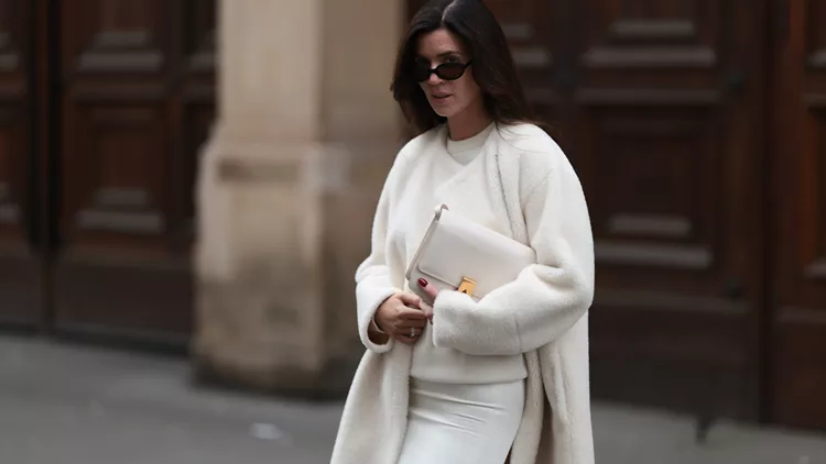 5 λευκά πλεκτά από την Pink Woman για τις χειμερινές εμφανίσεις σου