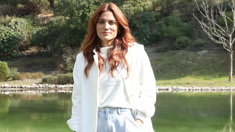 Μαίρη Συνατσάκη κεντρική