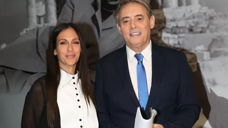 Ανθή Βούλγαρη και Ιορδάνης Χασαπόπουλος (κεντρική)