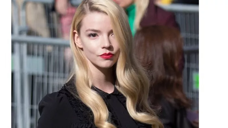 Anya Taylor - Joy