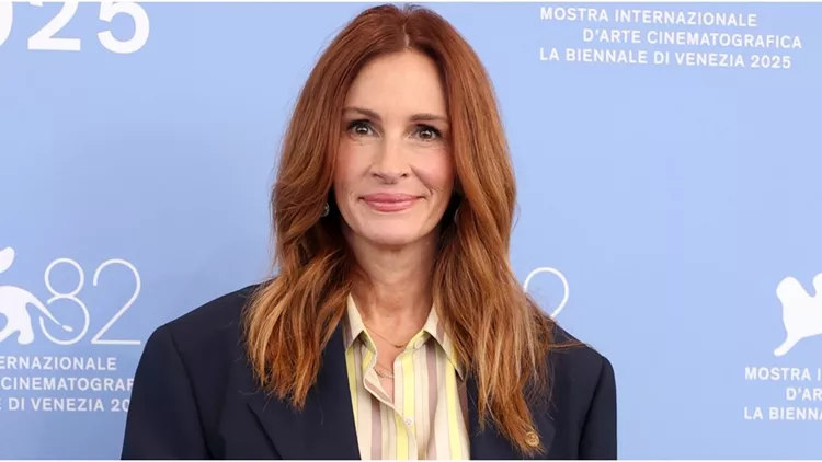 Julia Roberts