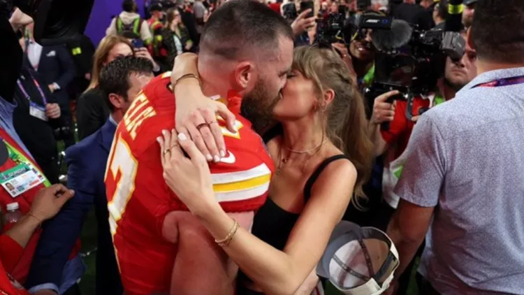 Taylor Swift- Travis Kelce