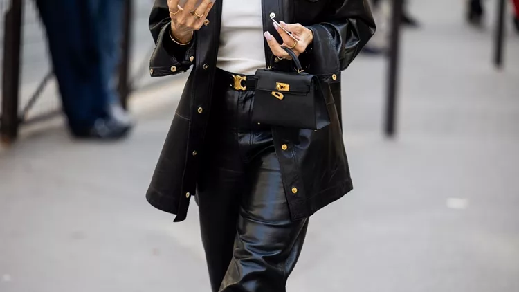 Θέλεις δερμάτινο παντελόνι; 5 επιλογές για σένα από τη Mango για leather looks