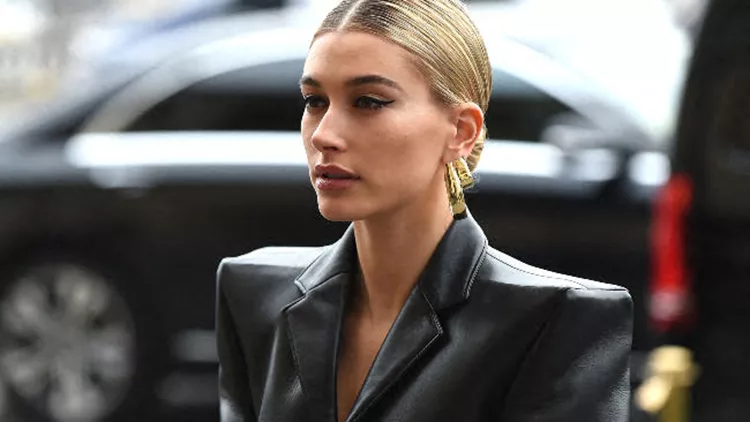 Hailey Bieber